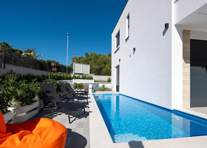 Family Friendly House With A Swimming Pool Bibinje, Zadar - 23364 Bibinje